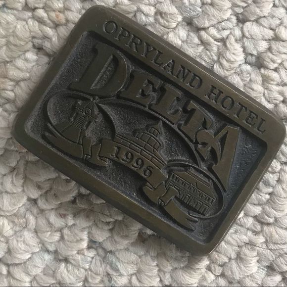 VTG1996 BRASS OPRYLAND HOTEL NASHVILLE BELT BUCKLE - Picture 2 of 8